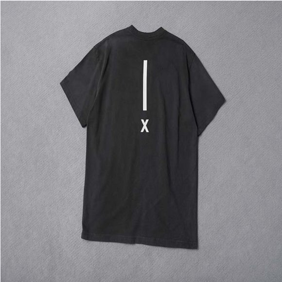 Saint Michael Dice & Room Print Short Sleeve Black - Picture 4 of 11